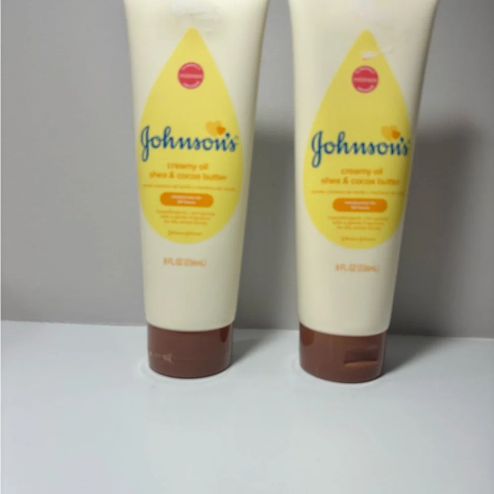 Johnson's Creamy Oil Shea & Cocoa Butter 2 Pack 8 Fl Oz